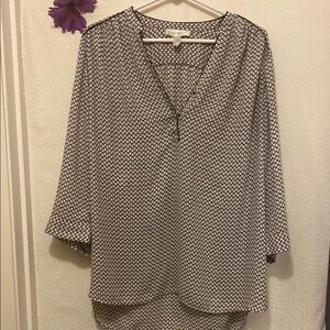 Dressbarn black and white Tunic